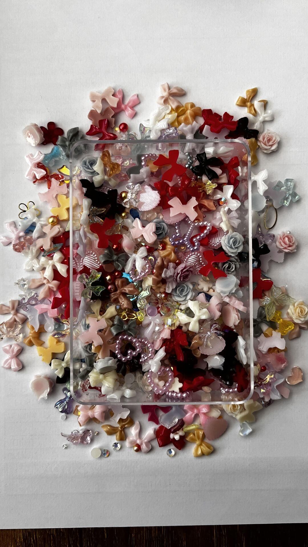 TIRNAK ÜSTÜ 3D ÇARM SÜS NO:7