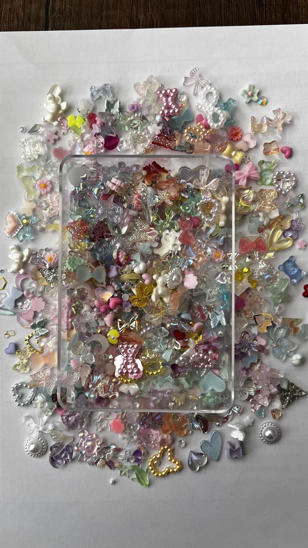 TIRNAK ÜSTÜ 3D ÇARM SÜS NO:6