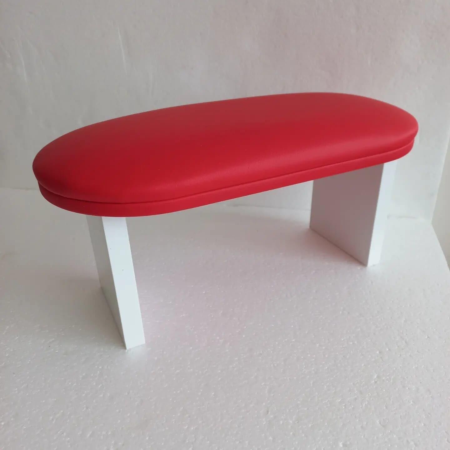 GALA MANİKÜR SEHPASI KIRMIZI